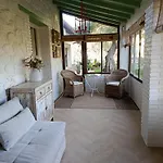 El Encanto *